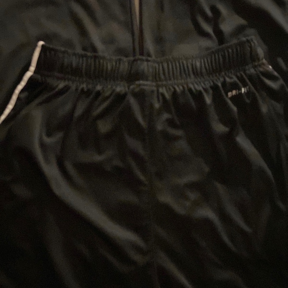Junior's XL Nike